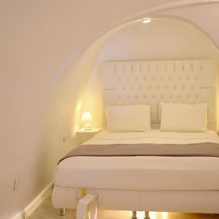 Aeolos Art & Eco Adults Only 4* Imerovigli (Santorini)