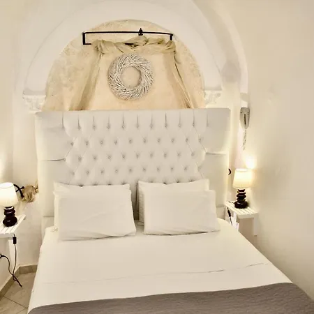 Aeolos Art & Eco Adults Only Imerovigli (Santorini)