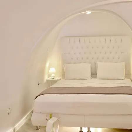 Aeolos Art & Eco Adults Only Imerovigli (Santorini)