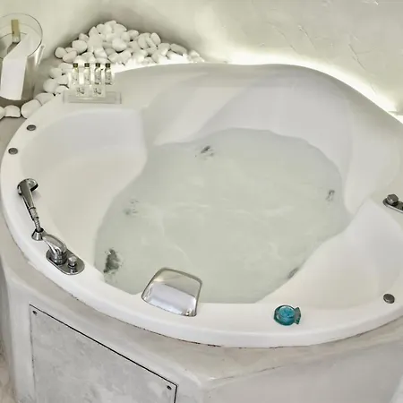 Hotel Aeolos Art & Eco Adults Only Imerovigli (Santorini)