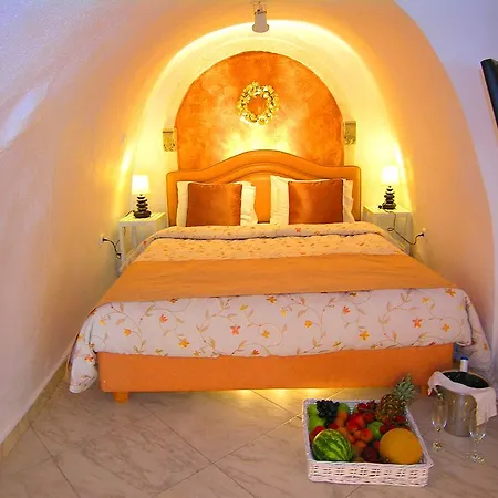 Aeolos Art & Eco Adults Only Hotel Imerovigli (Santorini)